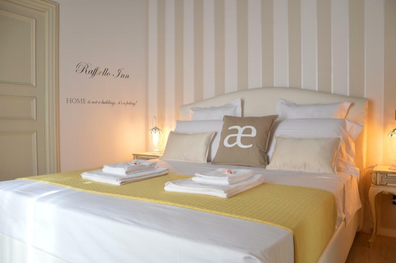 Historic Center - Elegant Apartment With Charming Antiques - Raffaello Inn โรม ภายนอก รูปภาพ